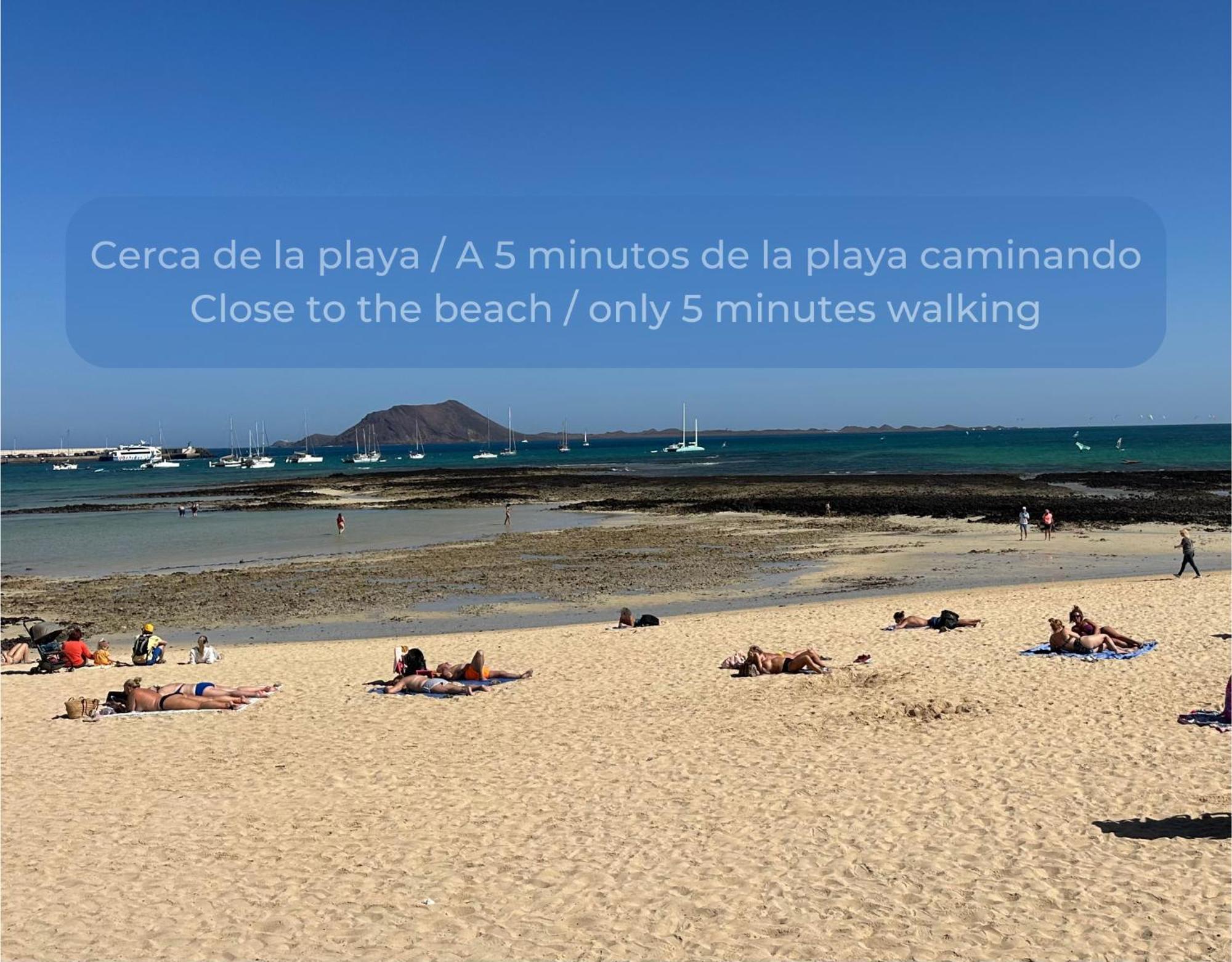 Canelita Con Piscina, Soleada Terraza Amplia Wifi Y Parking Corralejo Exterior photo